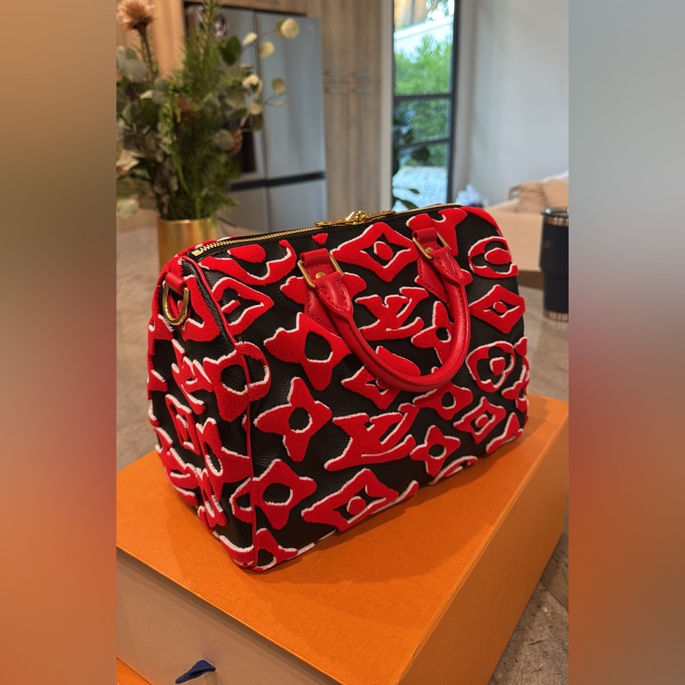 Louis Vuitton X UF Tufted Monogram Speedy Bandouliere 25 Black Red